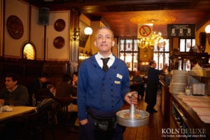 Köbes© Axel Schulten_KölnTourismus GmbH