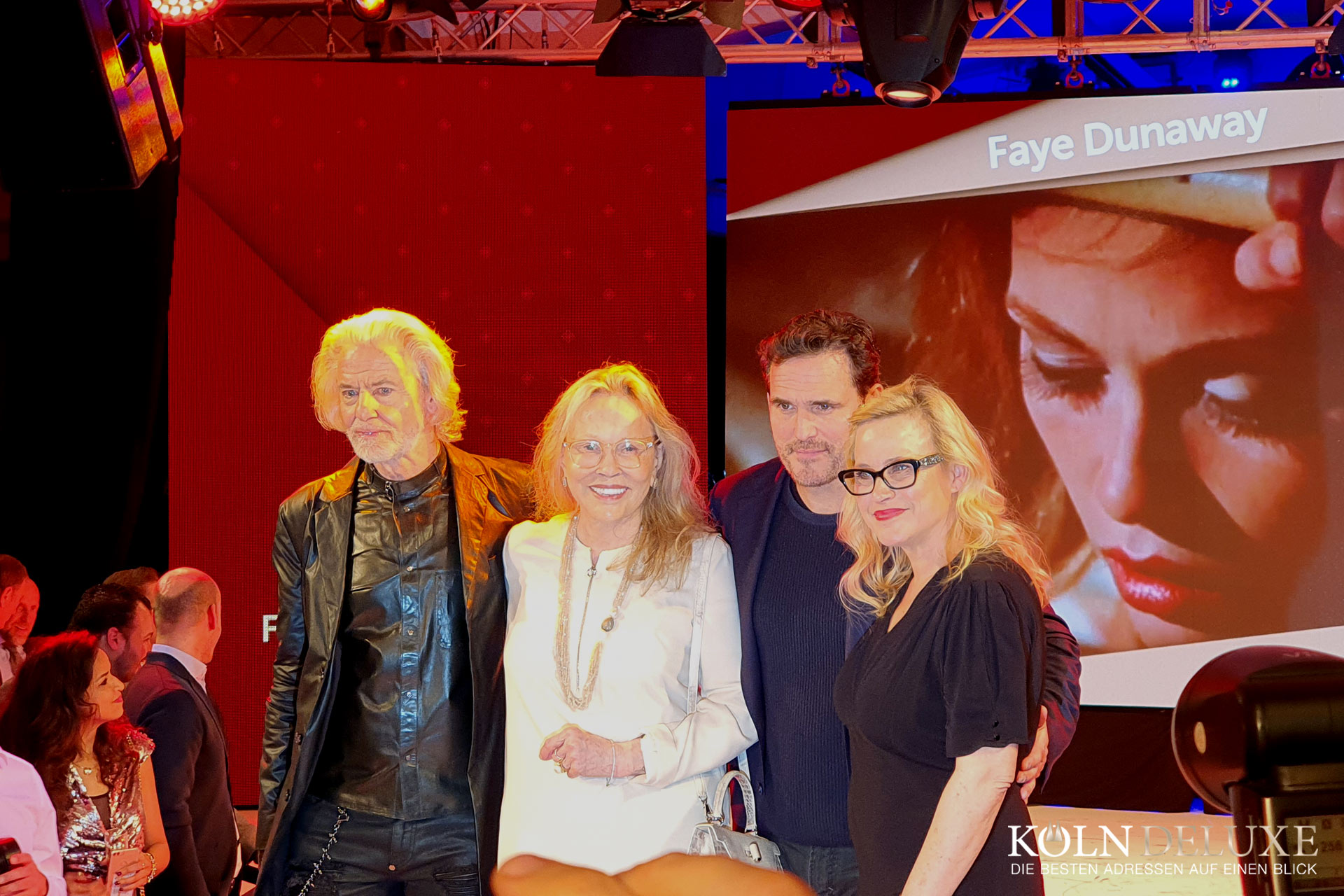 Das Foto zeigt v.l.n.r Dr. Hermann Bühlbecker, Faye Dunaway, Matt Dilon und Patricia Arquette auf der Lambertz Monday Night 2020 in Köln