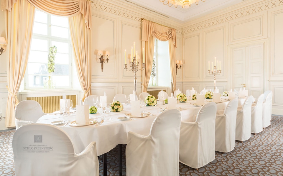 Heiraten Im Schloss Bensberg Auf Koln Deluxe Mehr Erfahren